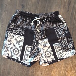 Black and White Paisley Print Shorts -Mens medium
